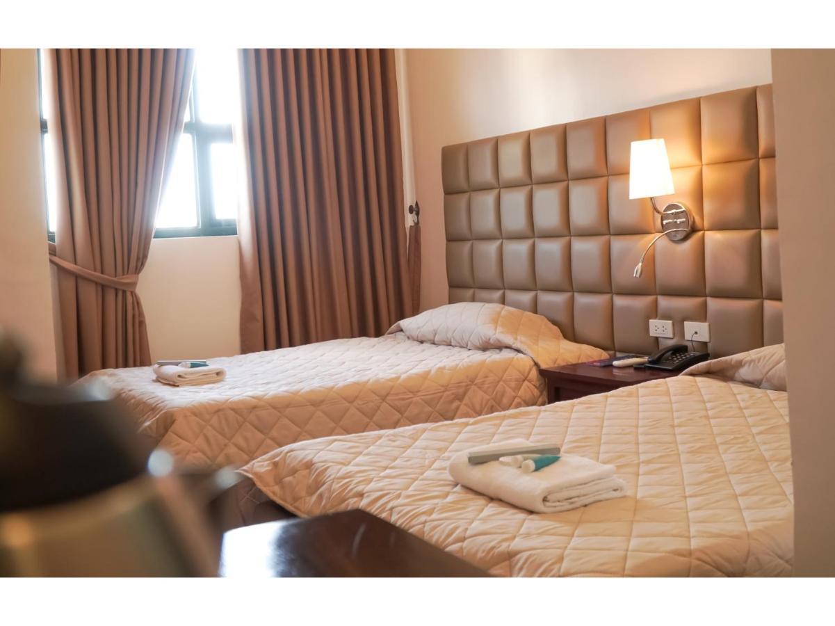M28 Hotel And Apartments 케손시티 외부 사진
