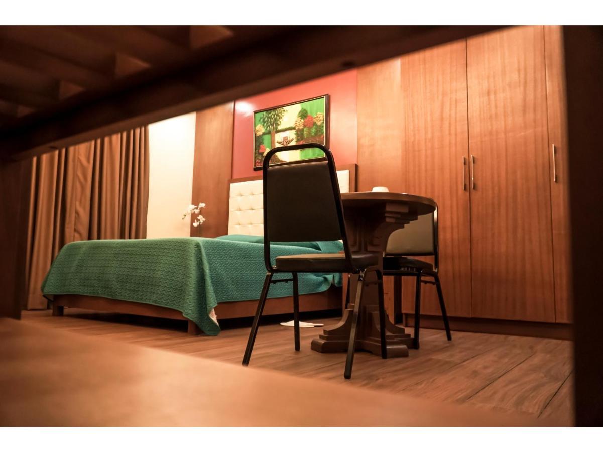 M28 Hotel And Apartments 케손시티 외부 사진