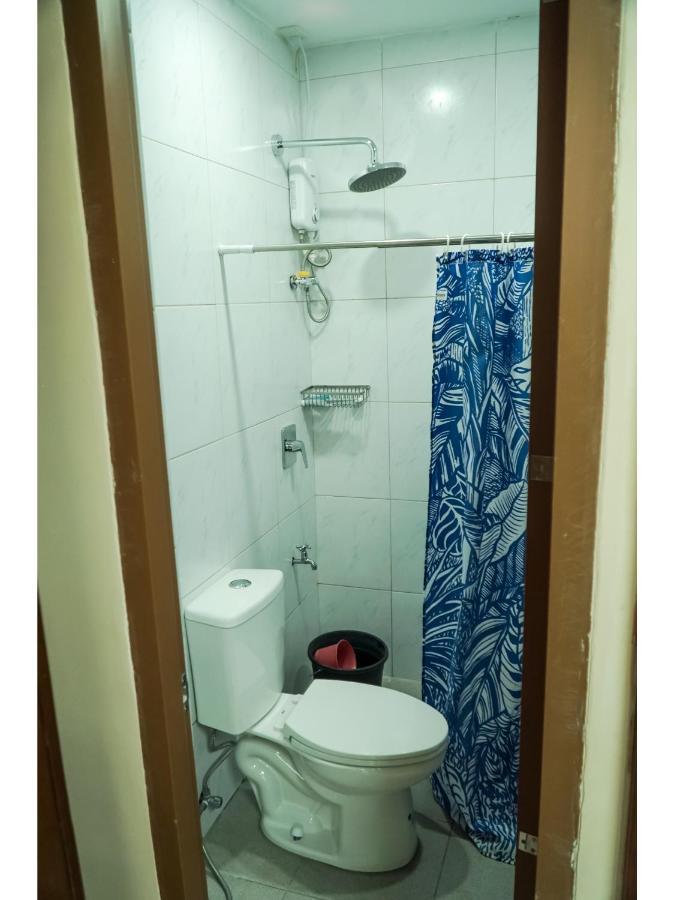 M28 Hotel And Apartments 케손시티 외부 사진